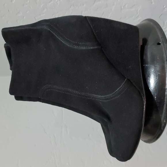 JOIE Leather SUEDE BLACK WEDGE Boots SIZE 41 POINTED ROUND TOE - Picture 4 of 13